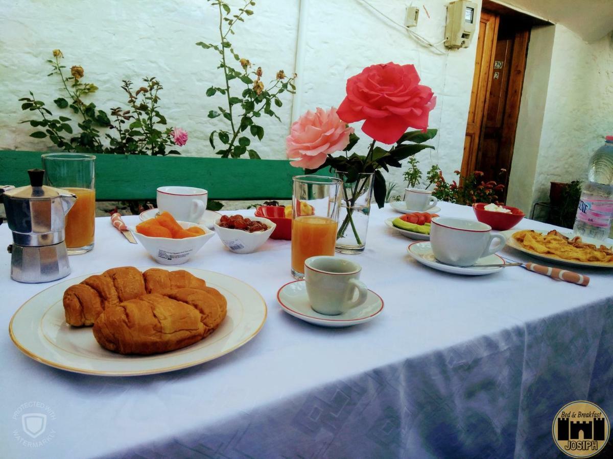 Bed & Breakfast Josiph Berat Dış mekan fotoğraf
