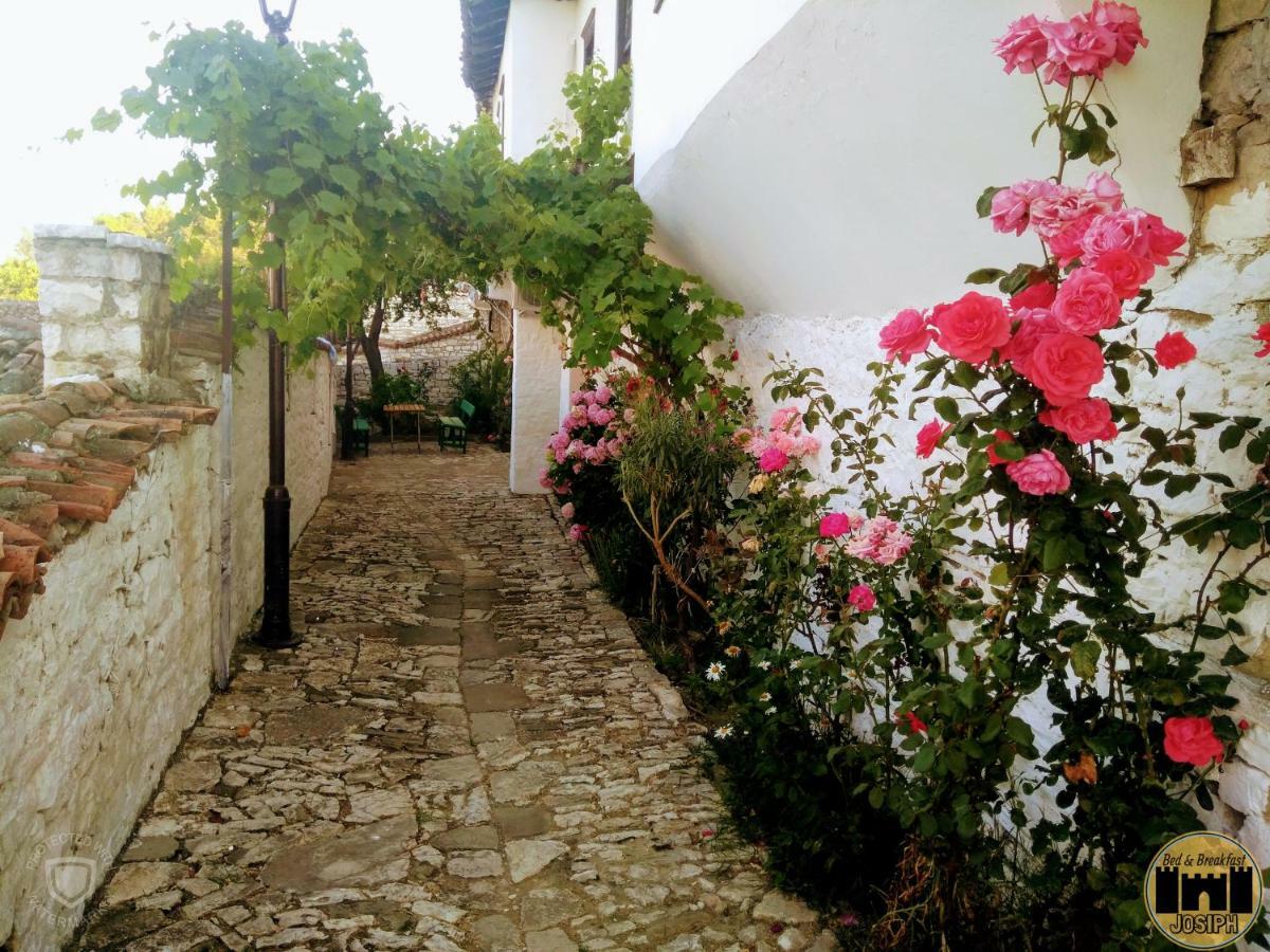 Bed & Breakfast Josiph Berat Dış mekan fotoğraf