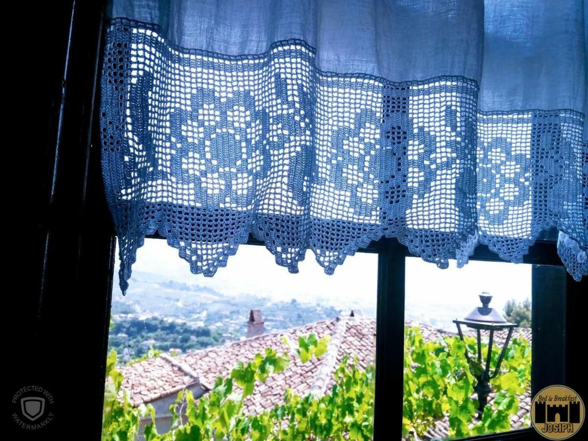Bed & Breakfast Josiph Berat Dış mekan fotoğraf
